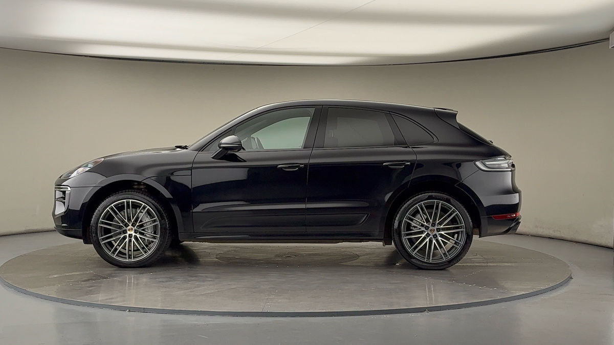 Porsche Macan Image 15