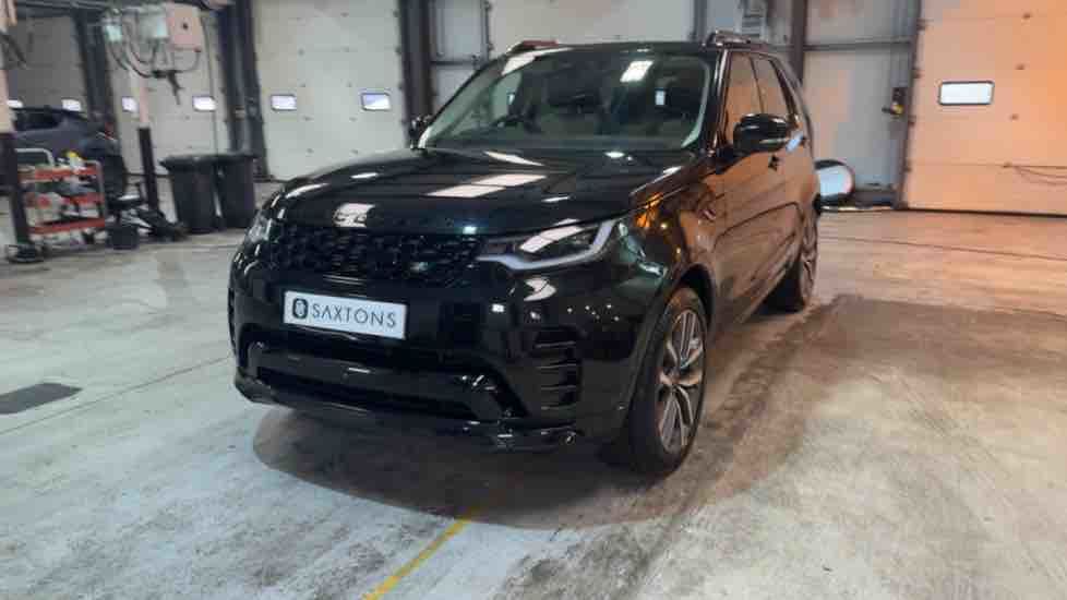 More views of Land Rover Discovery