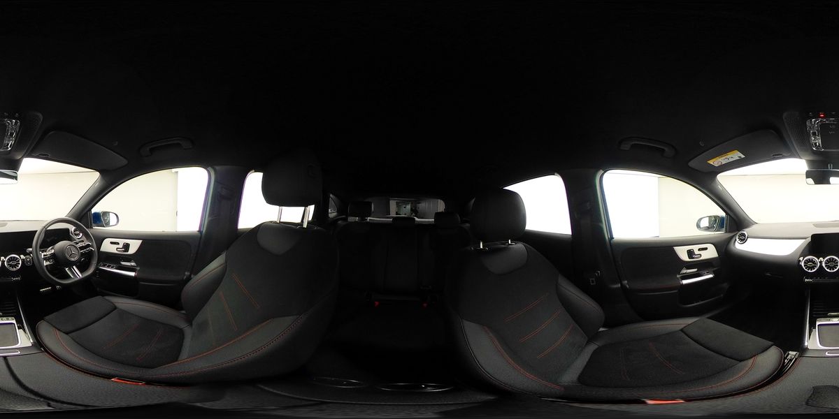 More views of Mercedes-Benz GLA