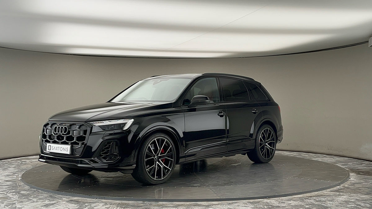 More views of Audi SQ7