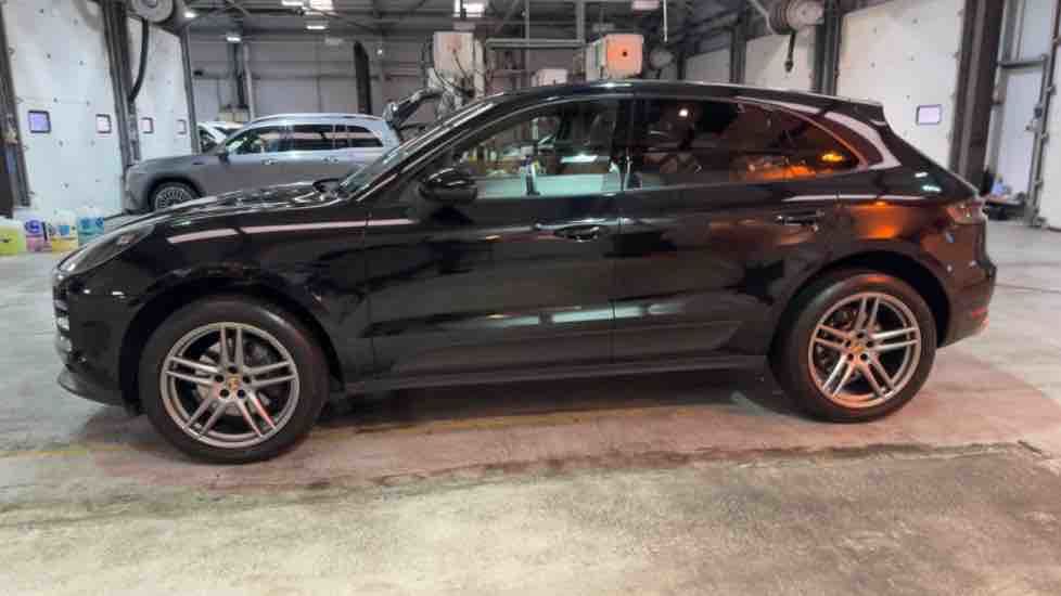 More views of Porsche Macan
