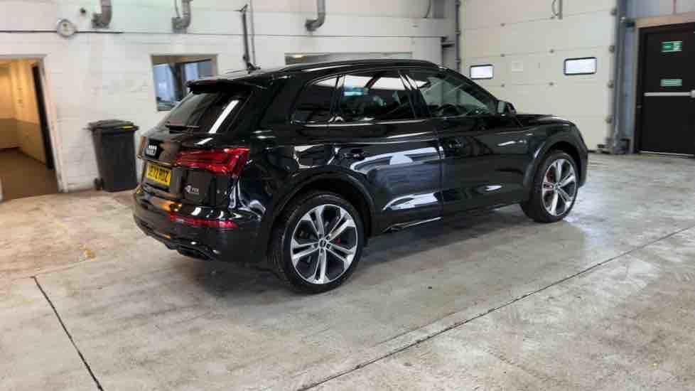More views of Audi Q5