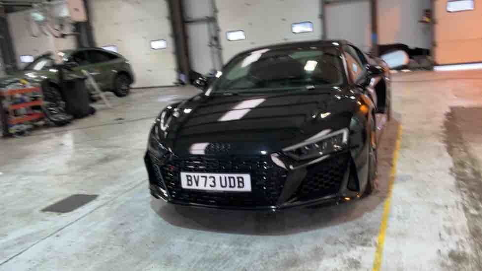 More views of Audi R8