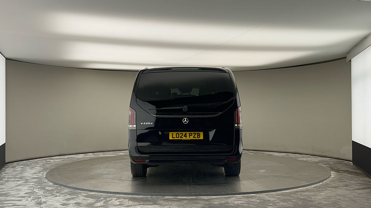 Mercedes-Benz V Class Image 4