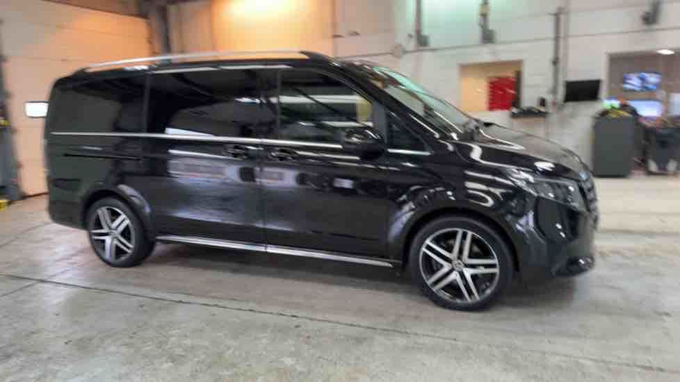 More views of Mercedes-Benz V Class