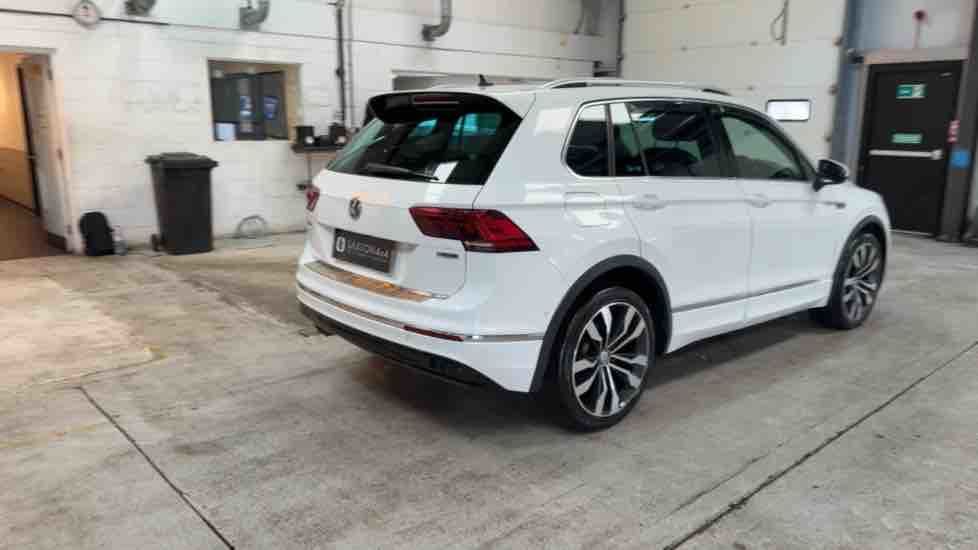 More views of Volkswagen Tiguan