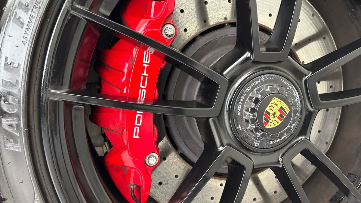 Porsche 911 Image 26