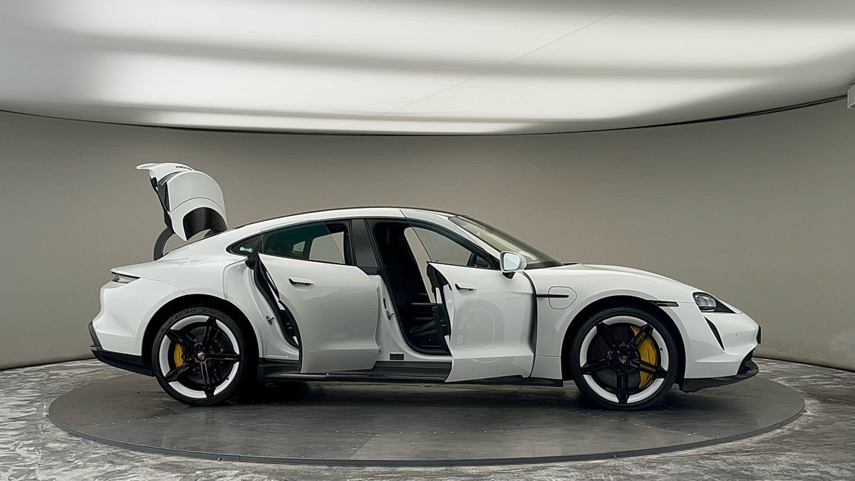 More views of Porsche Taycan