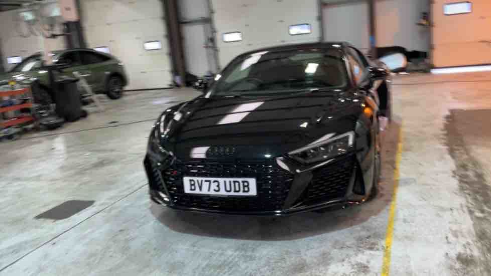 More views of Audi R8