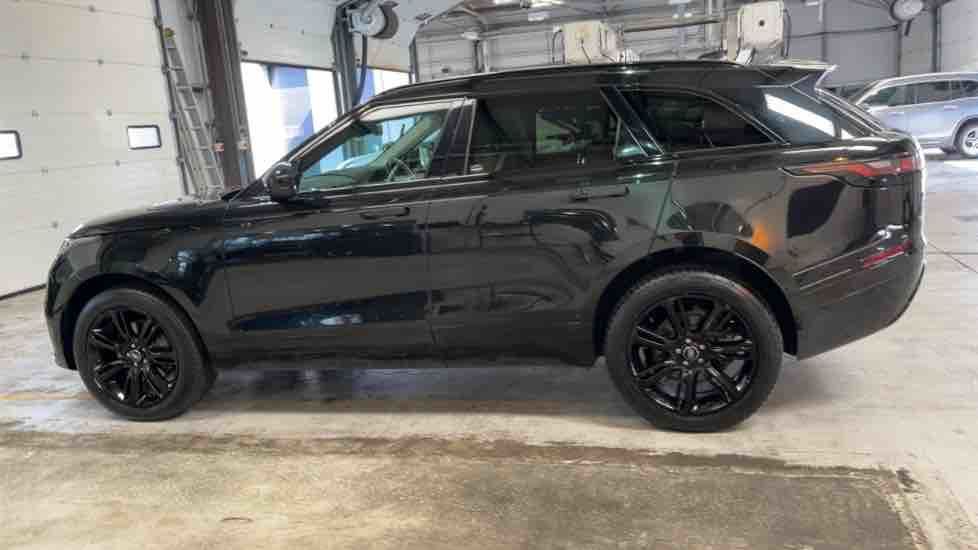 More views of Land Rover Range Rover Velar