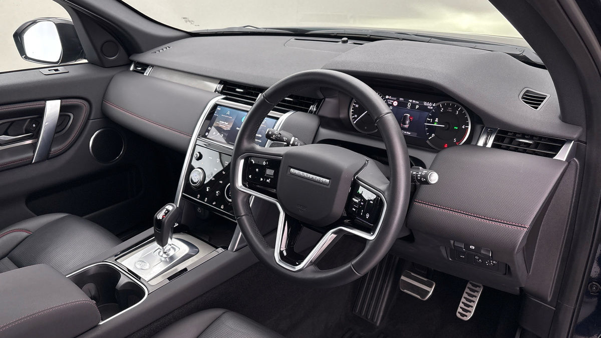 Land Rover Discovery Sport Image 5