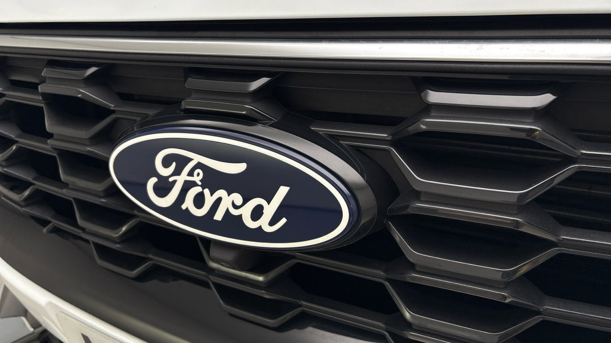 Ford Kuga Image 24