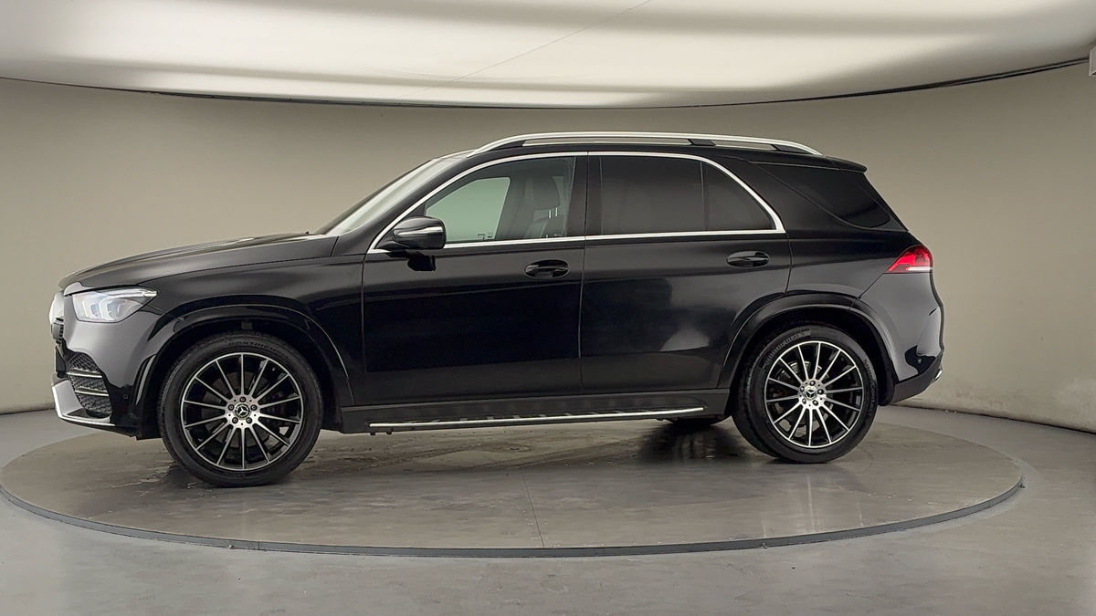More views of Mercedes-Benz GLE