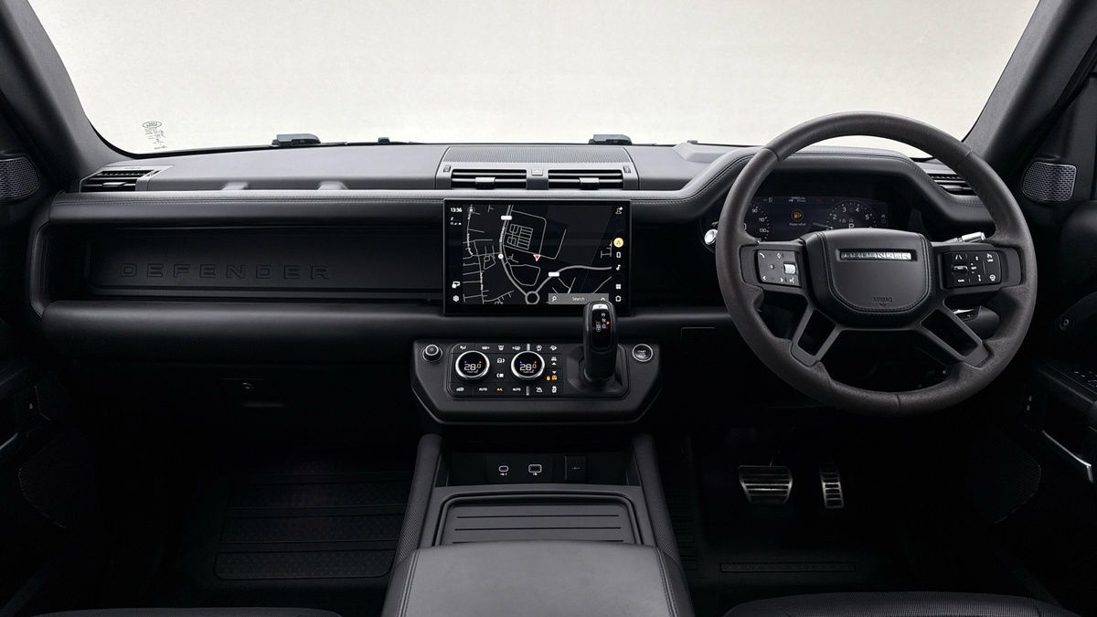Land Rover Defender 110 Image 5