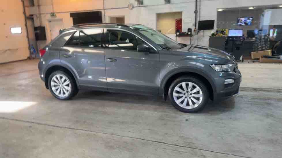 More views of Volkswagen T-Roc