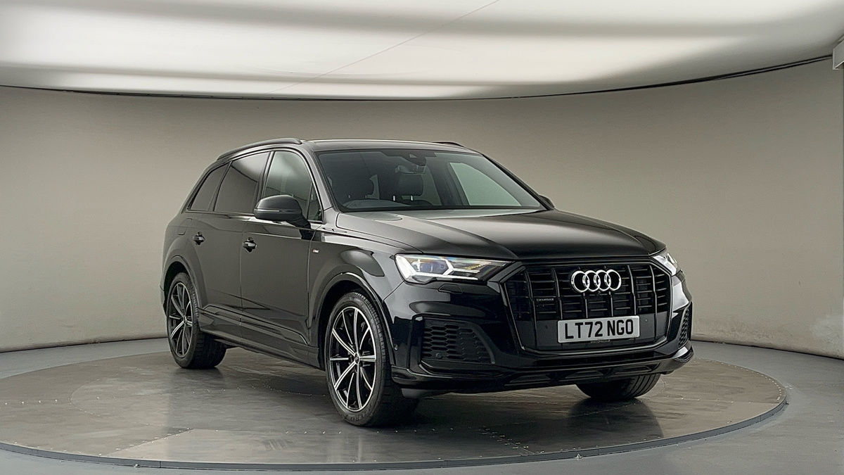 More views of Audi Q7