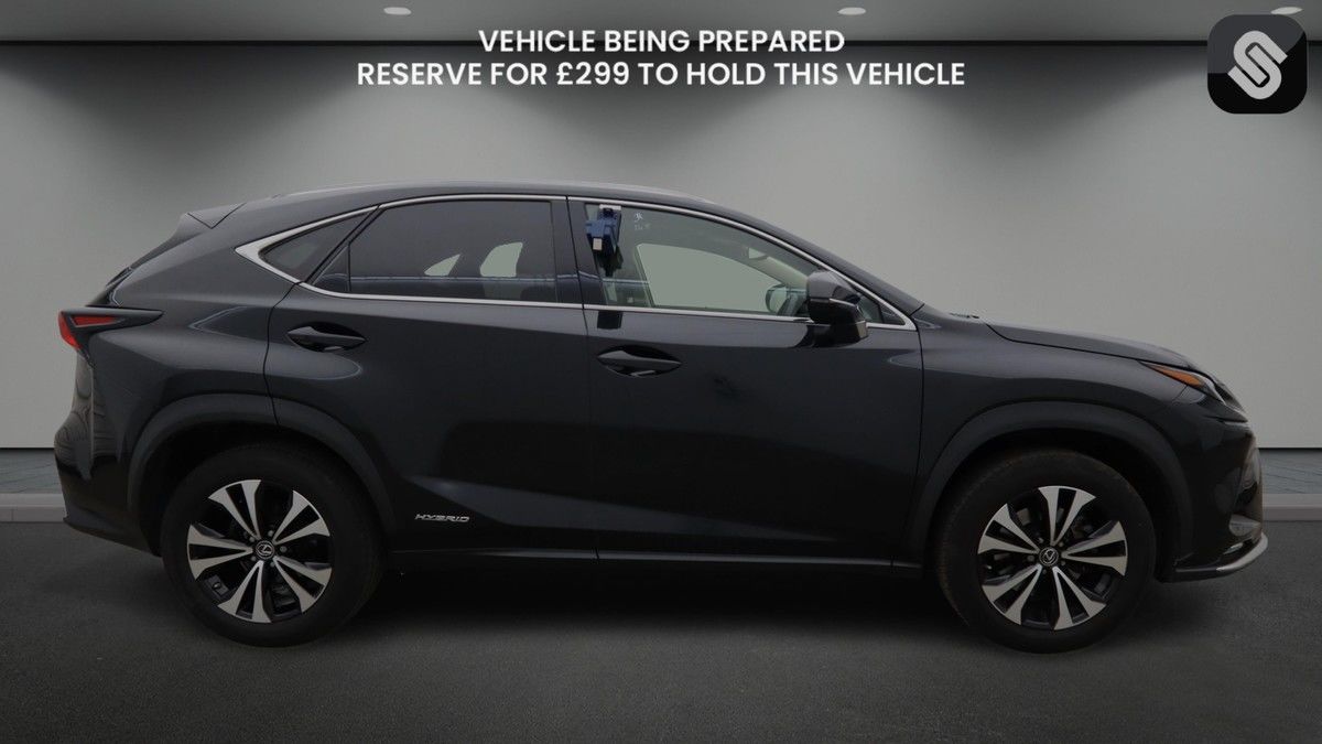 Lexus NX Image 5