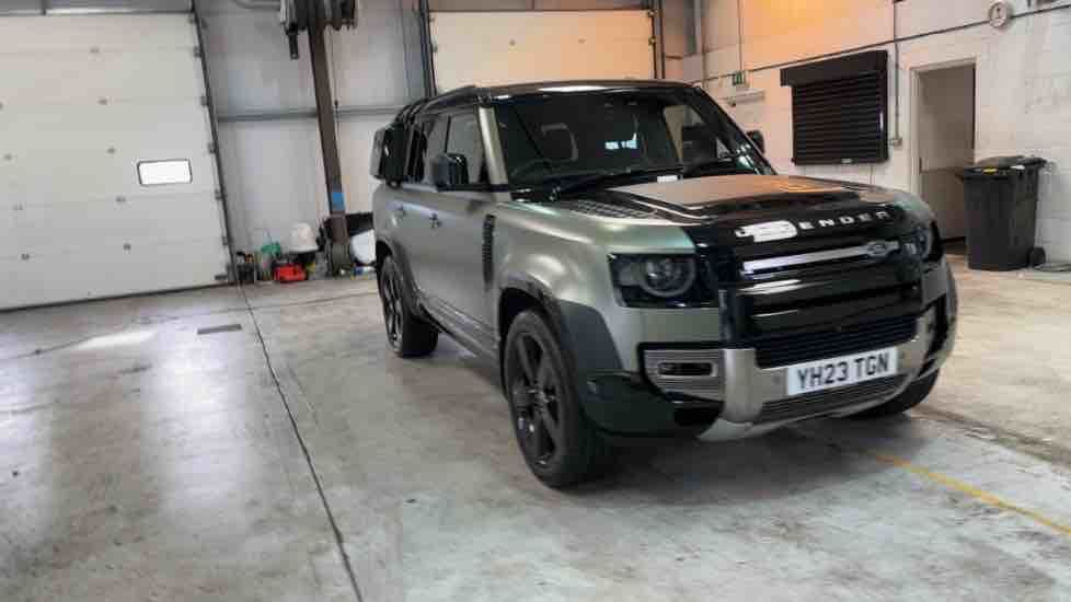 More views of Land Rover Defender 130