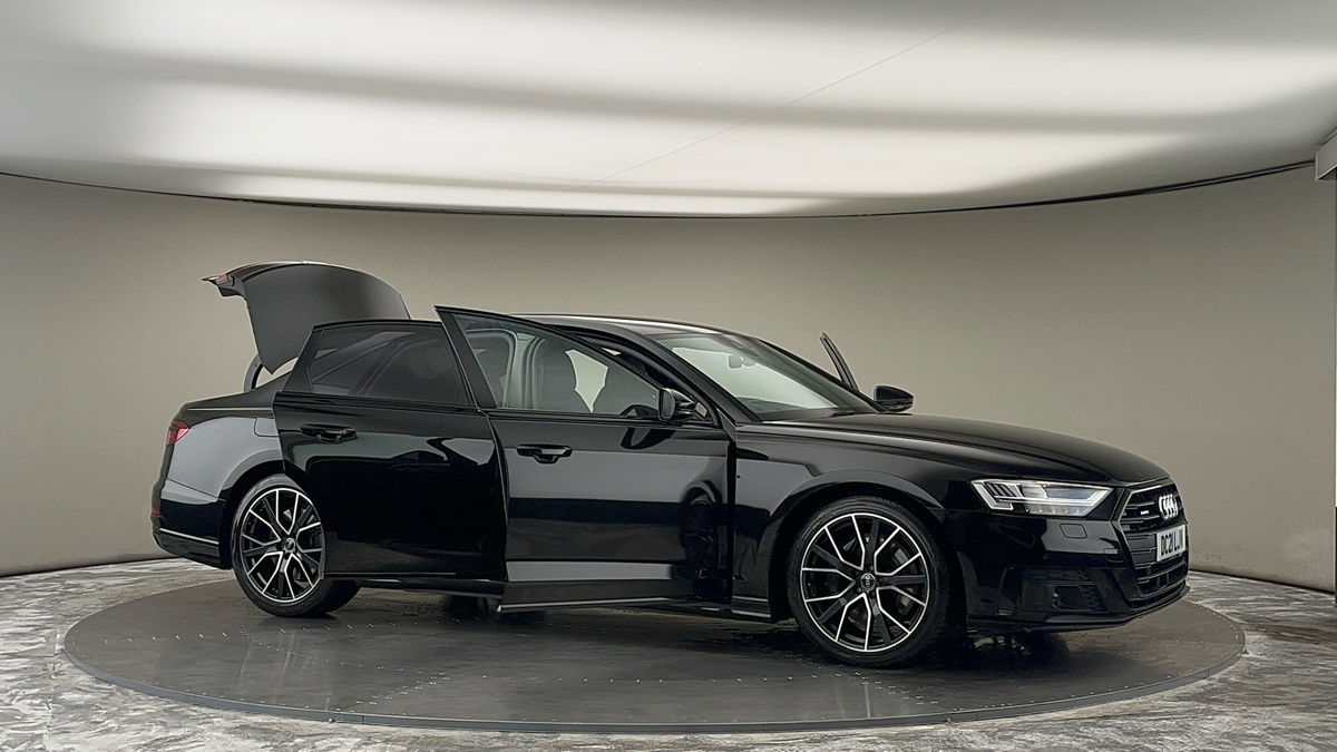 More views of Audi A8