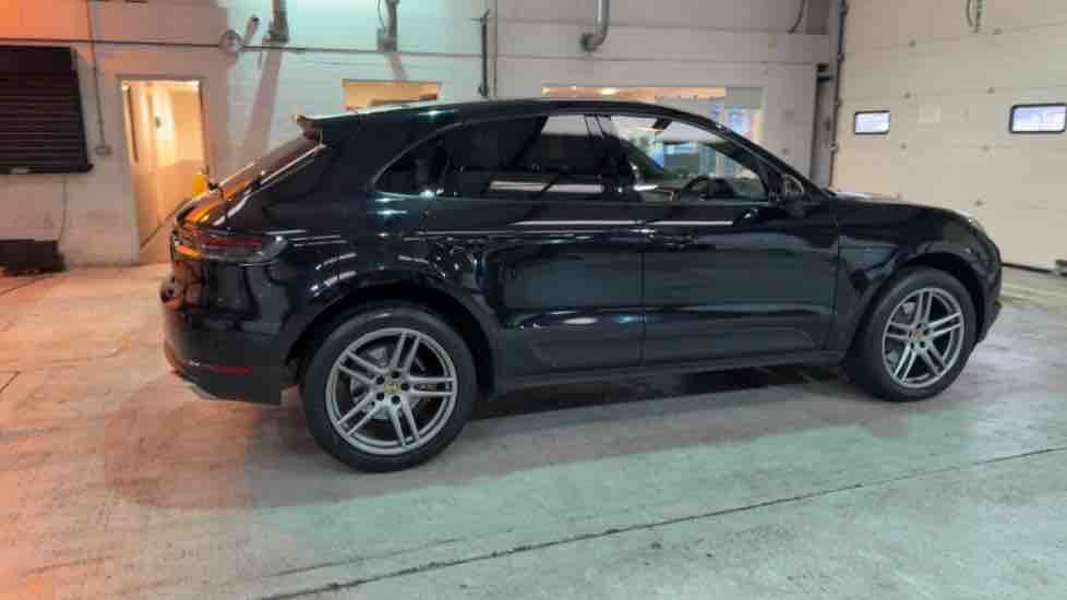 More views of Porsche Macan