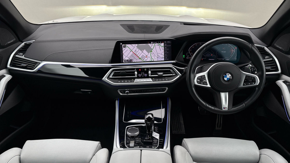 BMW X5 Image 12
