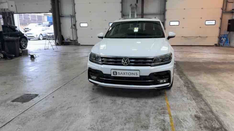More views of Volkswagen Tiguan