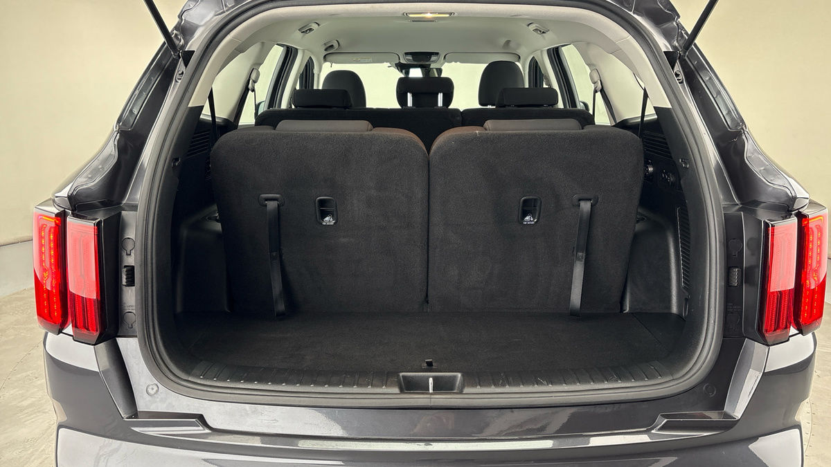 Kia Sorento Image 17