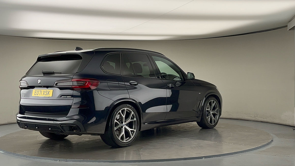 BMW X5 Image 21