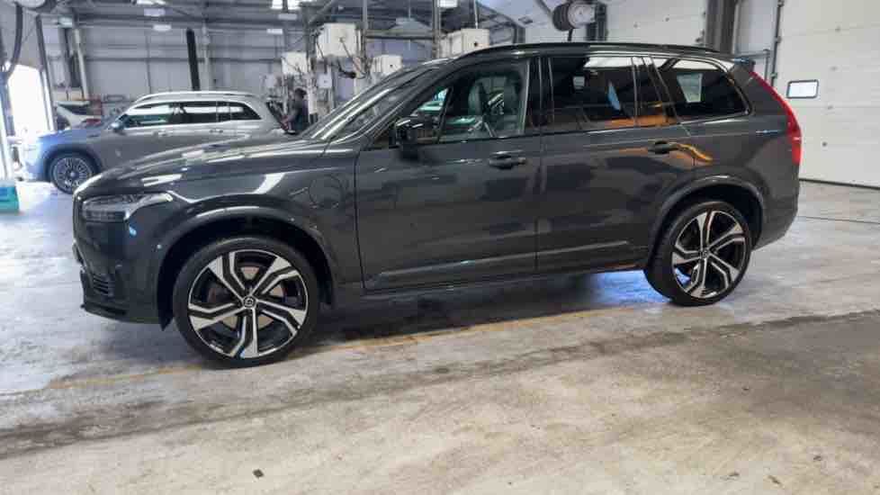 More views of Volvo XC90