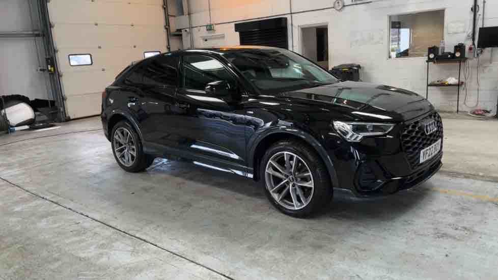 More views of Audi Q3
