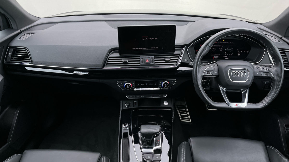 Audi Q5 Image 12