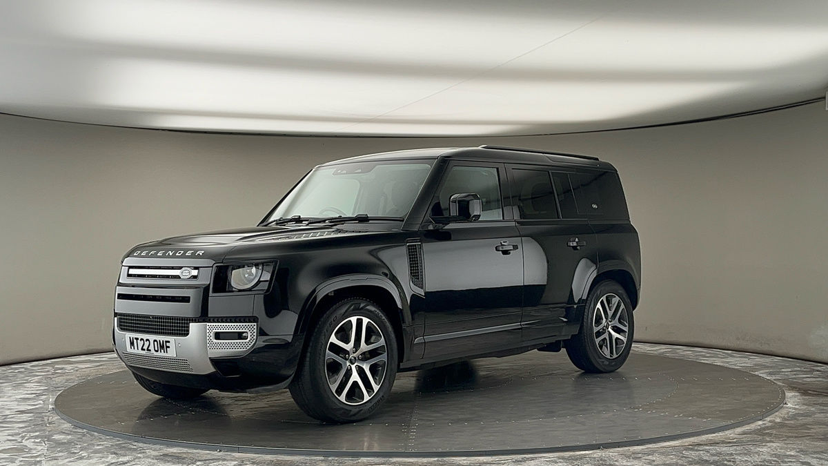 Land Rover Defender 110 Image 20