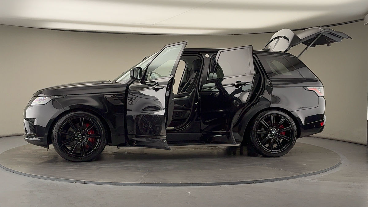 More views of Land Rover Range Rover Sport
