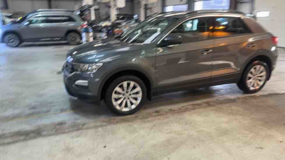 More views of Volkswagen T-Roc