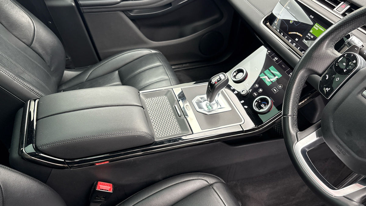 Land Rover Range Rover Evoque Image 18