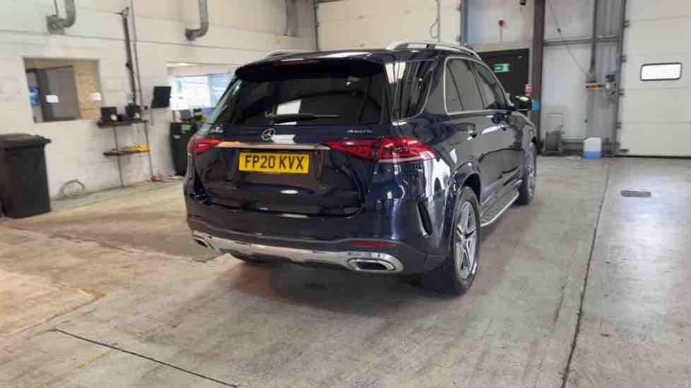 More views of Mercedes-Benz GLE