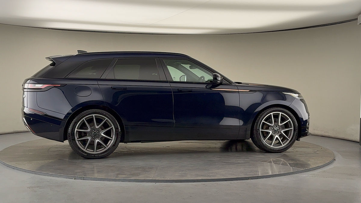 More views of Land Rover Range Rover Velar