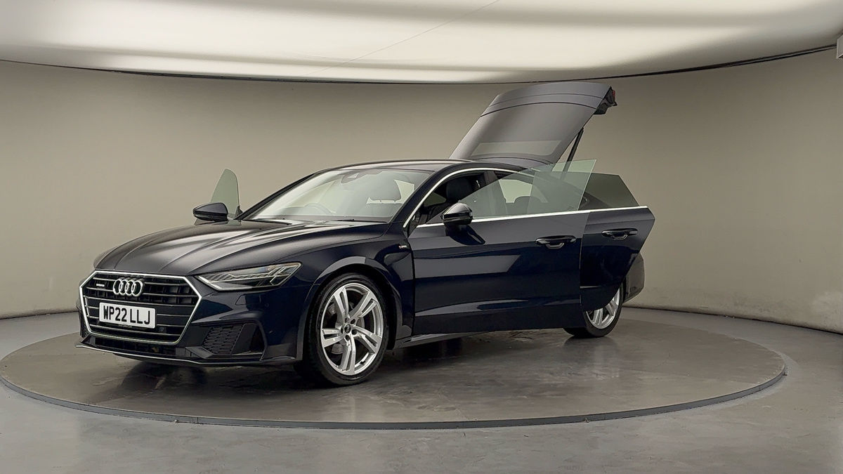 More views of Audi A7