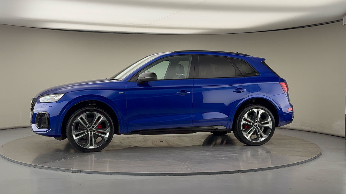 More views of Audi Q5