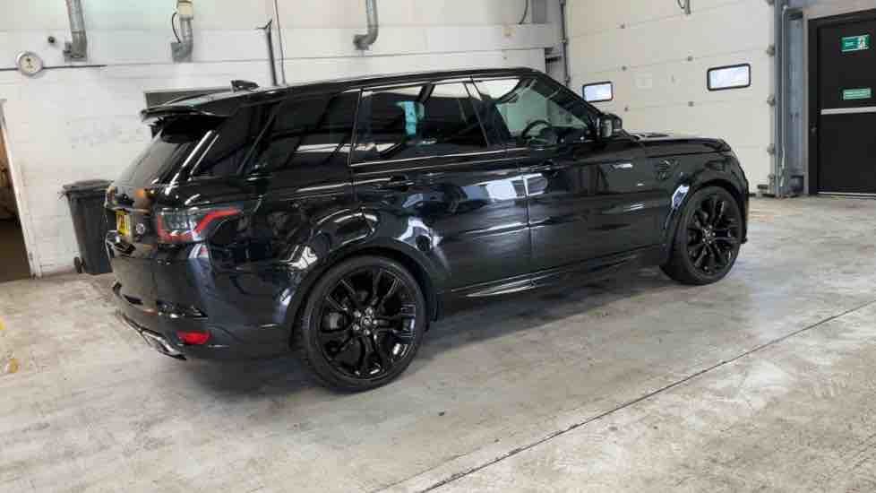 More views of Land Rover Range Rover Sport