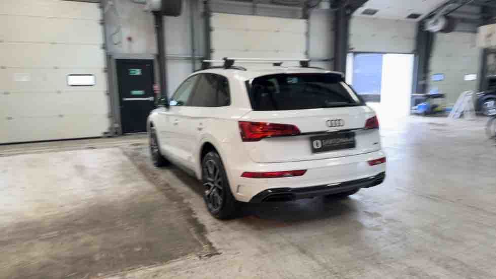 More views of Audi Q5