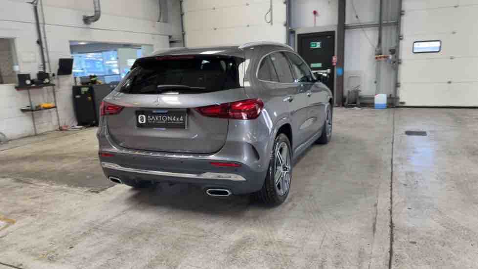 More views of Mercedes-Benz GLA