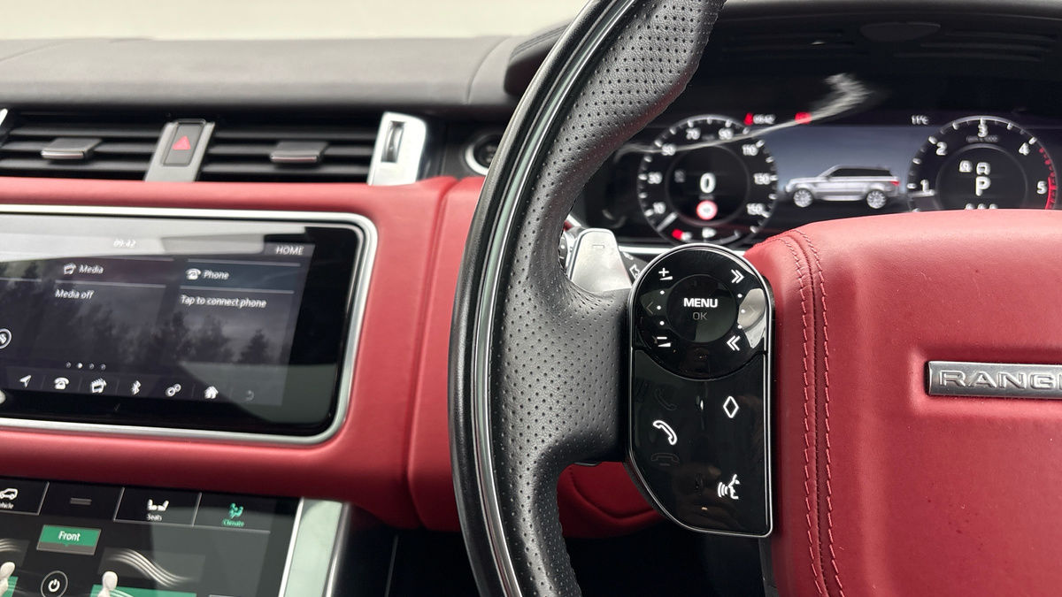 Land Rover Range Rover Sport Image 13