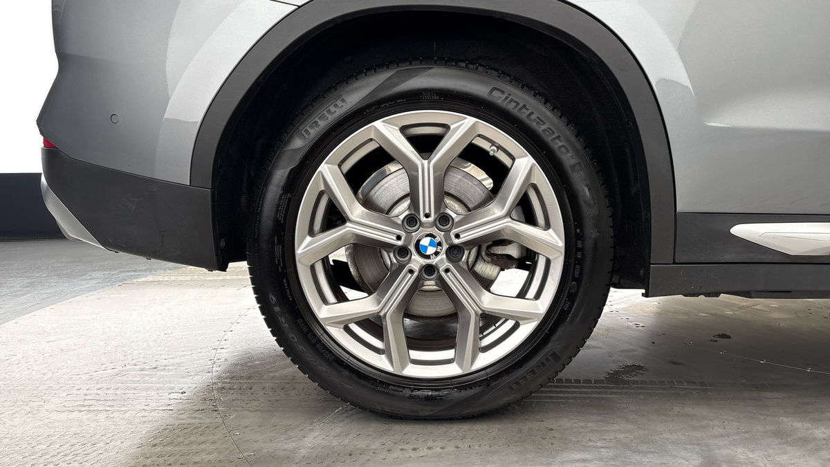 BMW X3 Image 16