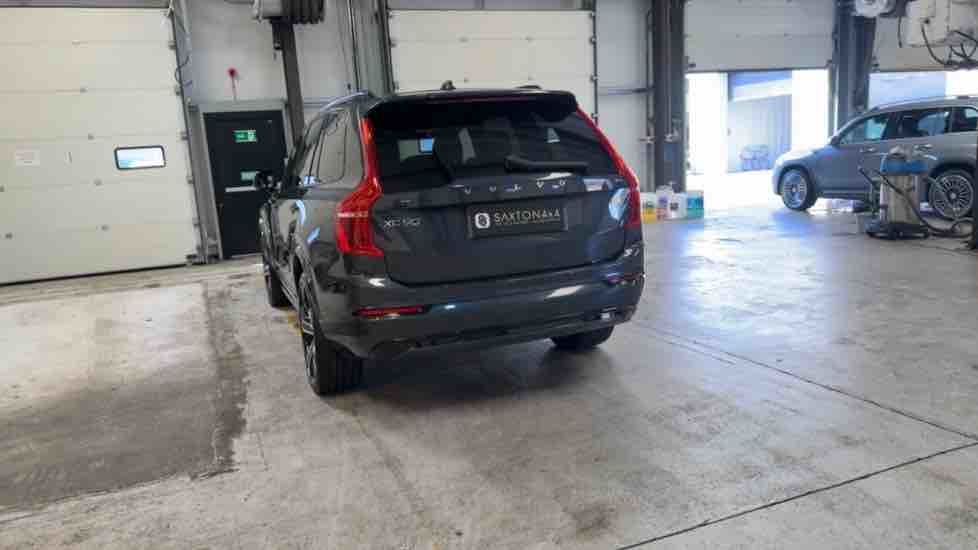 More views of Volvo XC90
