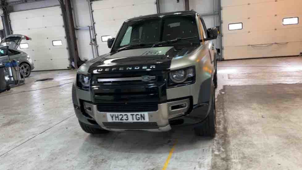 More views of Land Rover Defender 130