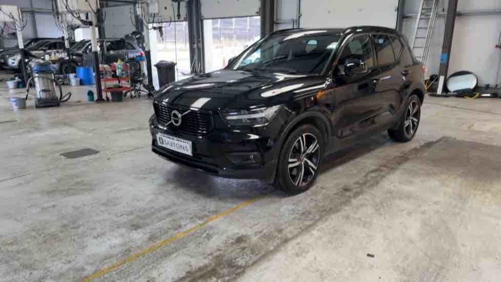 More views of Volvo XC40