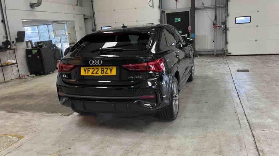 More views of Audi Q3