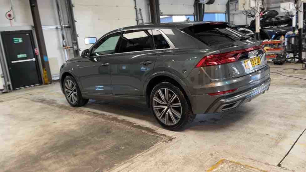More views of Audi Q8