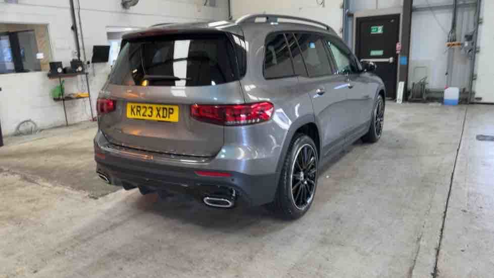More views of Mercedes-Benz GLB